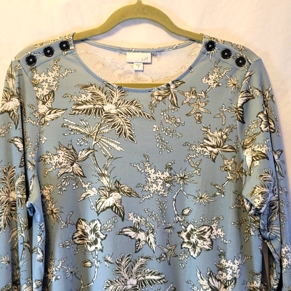 j.jill top with button detail at shoulders - Picture 5 of 5